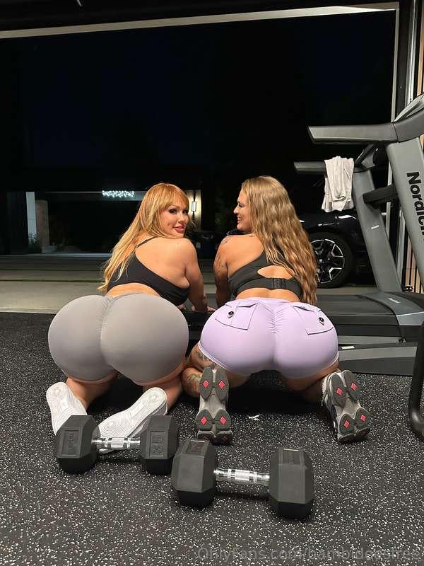 Babe wanna join us for a sweaty workout? 🥵