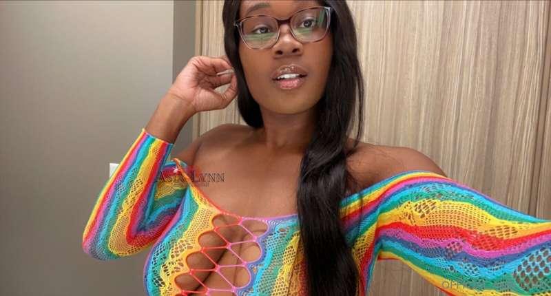 # random selfie 🤳🏾 
@xasialynnx