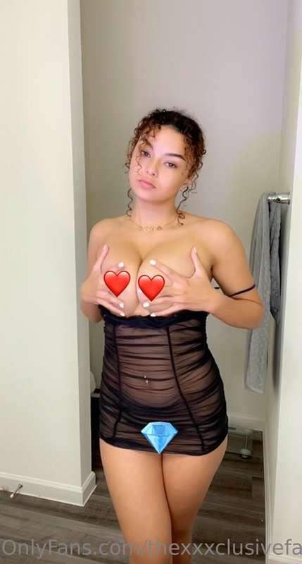 Pussy worth diamonds🥵💦