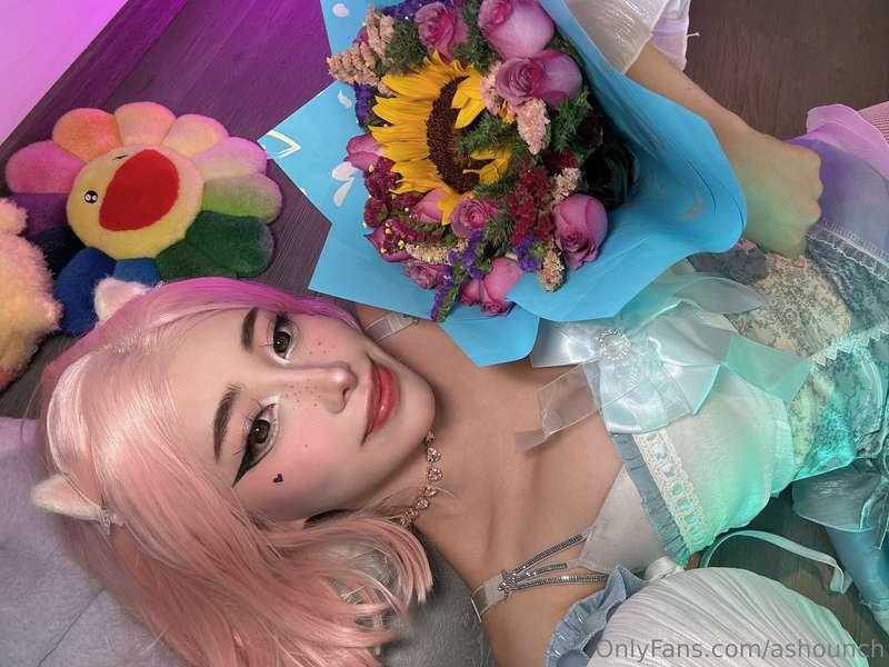 Holi uwu 💕Me encantaría saber tu opinión sobre mi OnlyFans ✨..