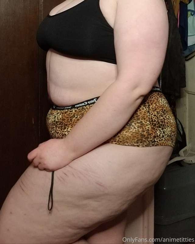 I wanna be fucked from behind rn 🥵