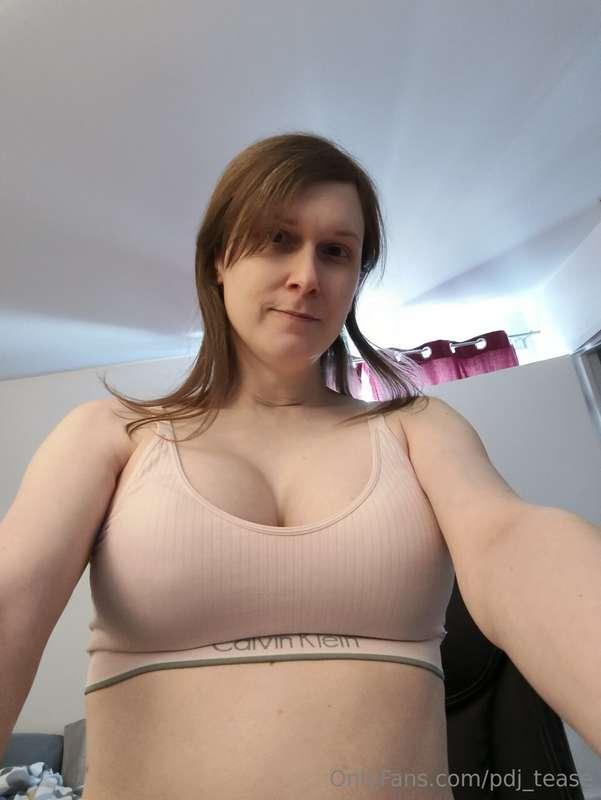 Wish I could wear bras like that freely and daily... but the..