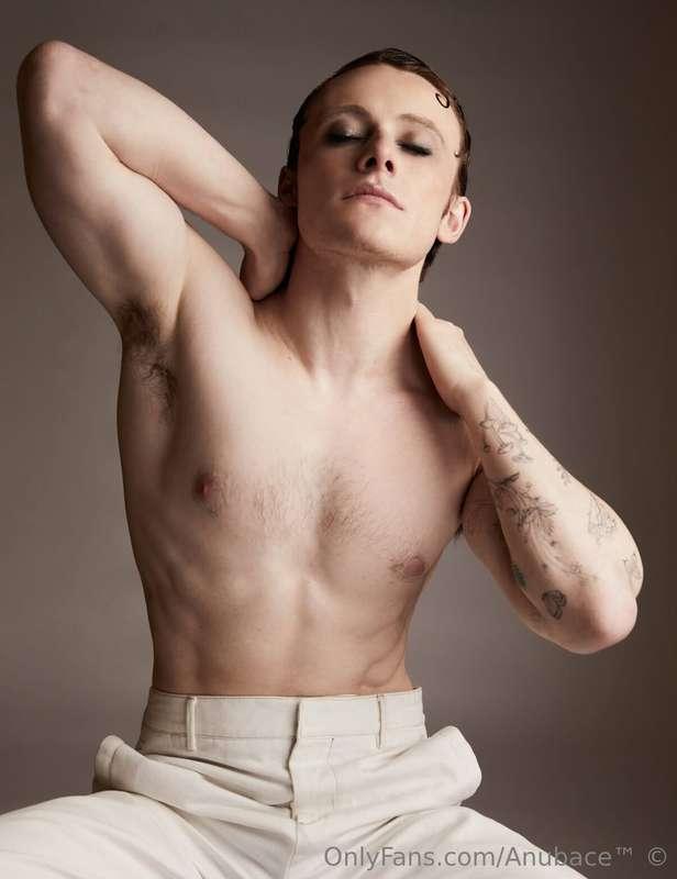 TIP SALE FOR THE NEXT 24 HOURS ONLY!!💚 tip $15 = $30 bundle💚..