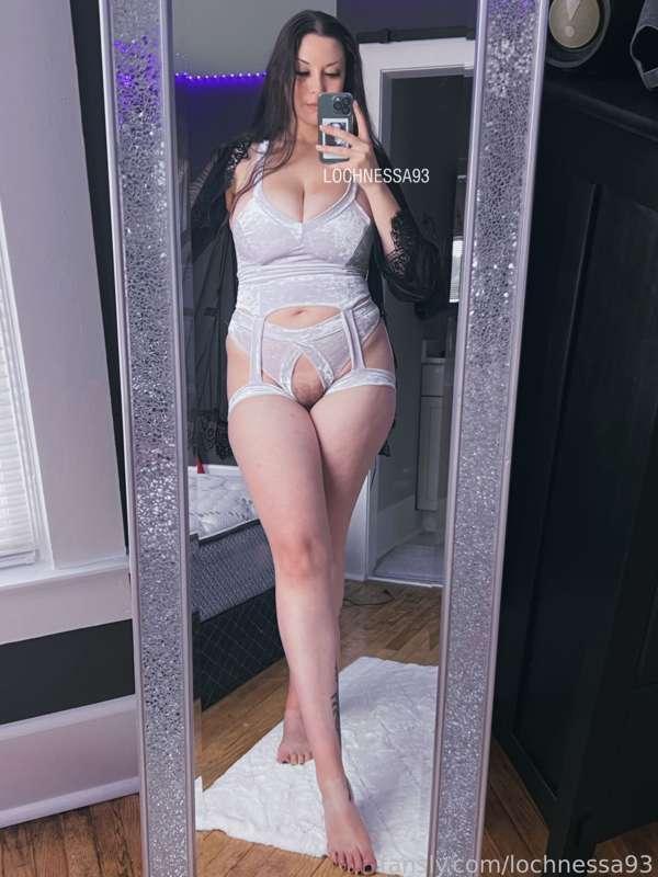 lochnessa93 image #0