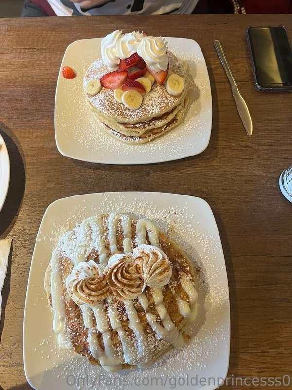 I’d suck some dick if someone bought me these pancakes again..