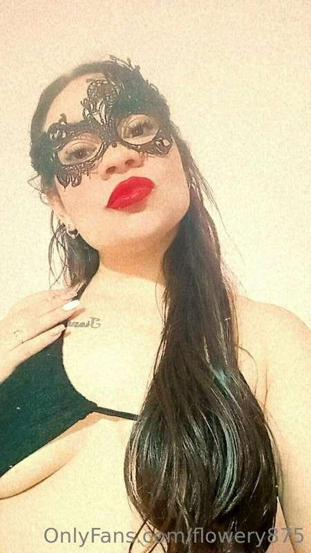 FREE ACCOUNT  @perramalvadita💋
I love being cuddly and fulfi..