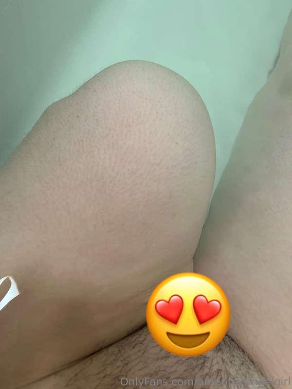 A long day means a long bath 💦 Time to relax and let this st..