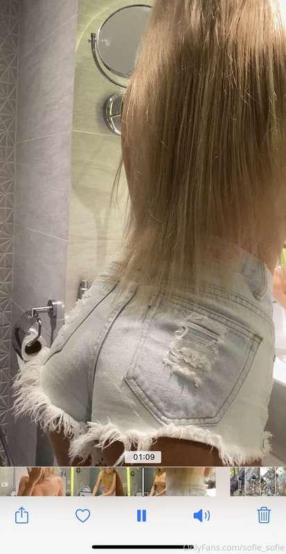 sofie_mills image #14