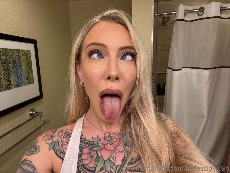 The messier the better... agree? 😈