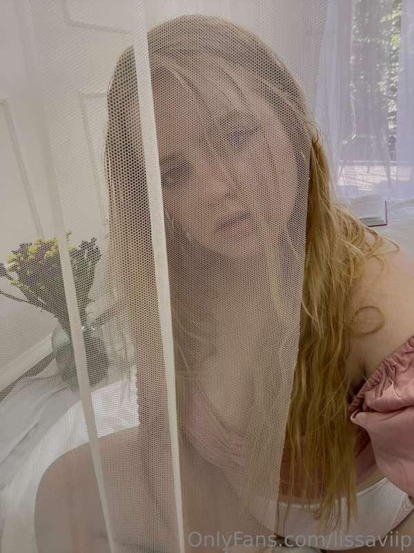 he just fucked her so fast that it hurt her “it hurts me” he..