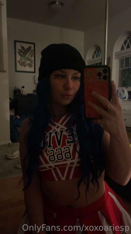 i miss you guys  someone talk to me🥺☹️🖤