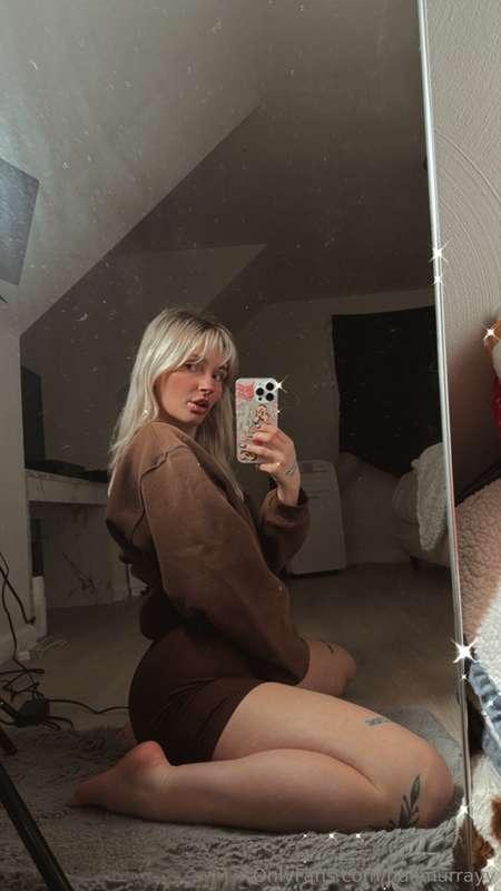 hey baby 💕 if u like all my posts i'll send u a free naughty..