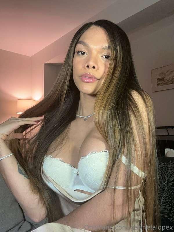 gabrielalopex image #2