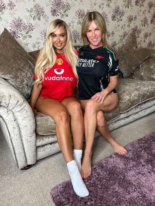 Did you see what she did with my football top? 💦