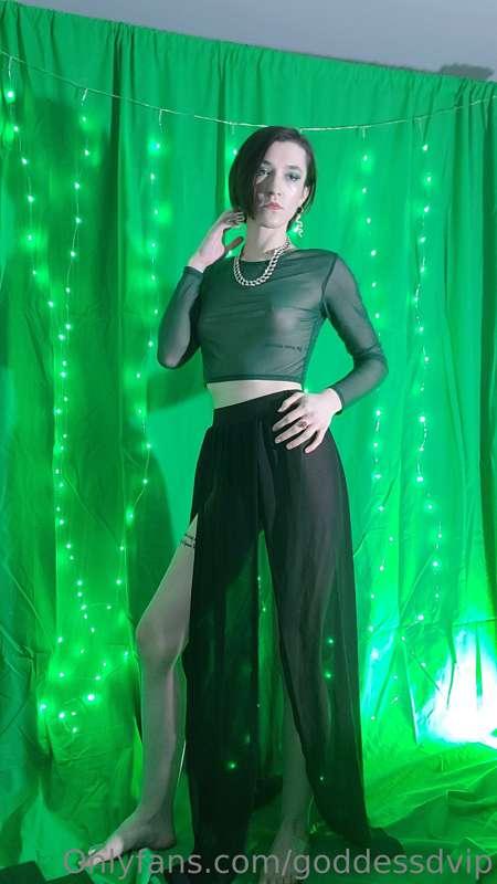 Here are the RAW unedited photos 📸 from this outfit