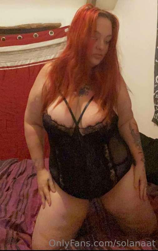 🔆🔥 Busty curvy tattooed goth MILF with a massive ass! 🔆🔥

@p..