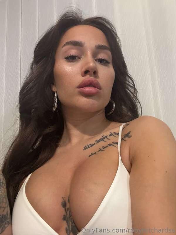 You cant handle me!!🍒x