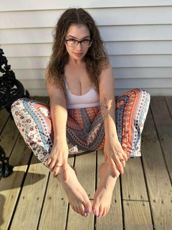 Eye contact 😍