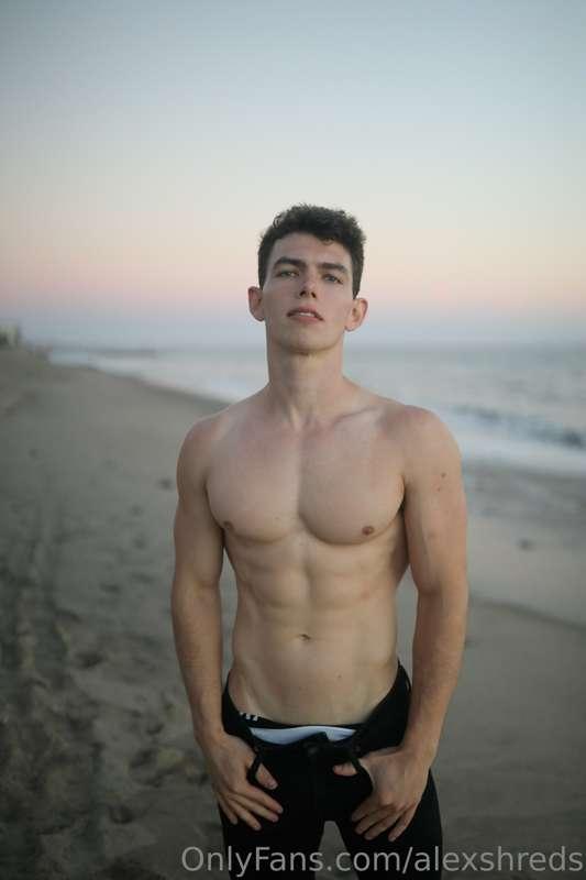 how’s your weekend going? 😊