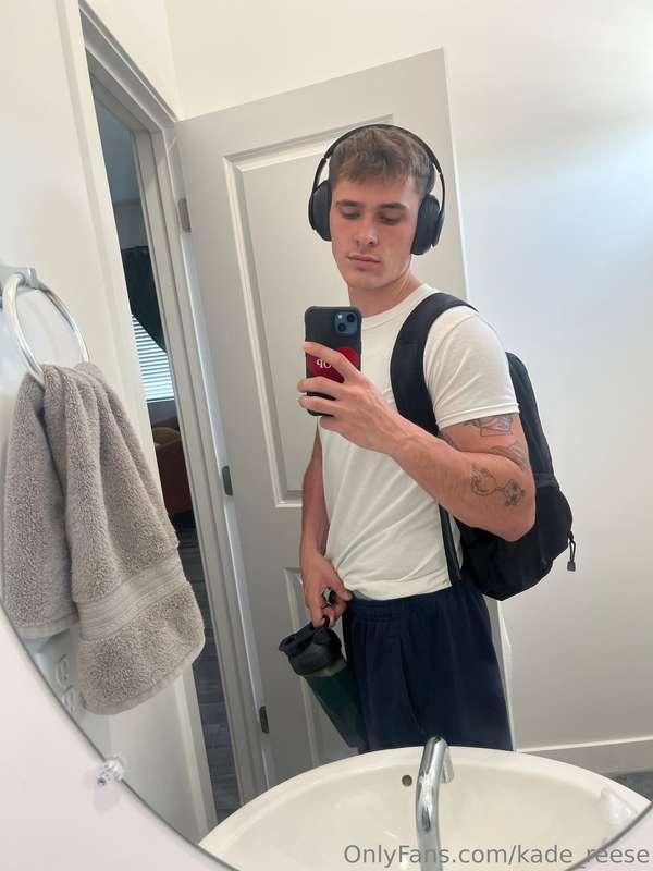 Gym time, so I can get big and strong and dominate my main m..