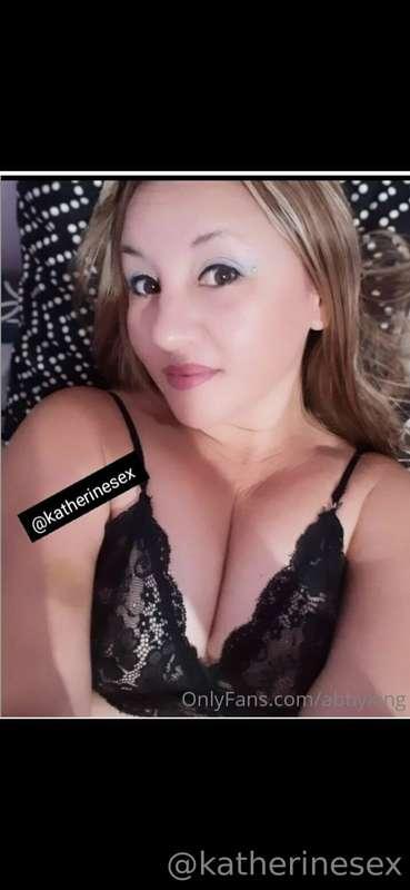 Happy Tuesday darling!! 💜🌸   *Promo* *Creators* :  💯 Online ..