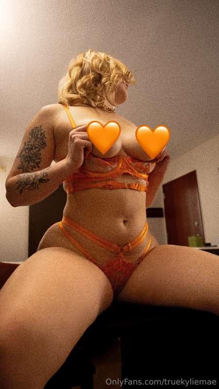 Last day of my promo, follow @truekyliemaevip and send me yo..