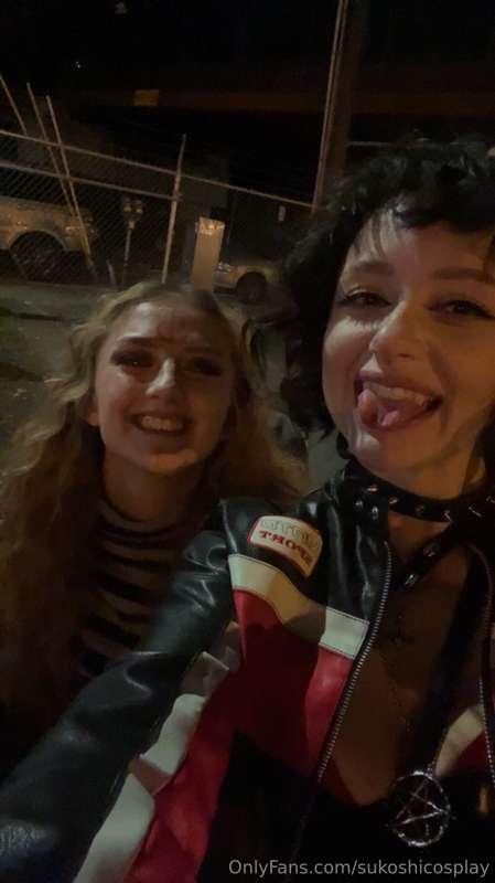 Went out tonight with my bbg @spookytits666 ❤️

Had a grand ..