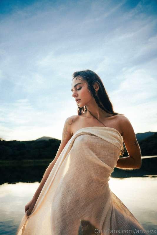 The kind of silence that makes you wonder what she’s thinkin..