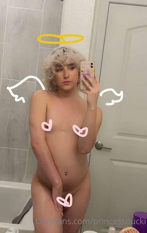 🫧🕊 Femboy cherub 💕 idk if youve noticed my body has changed ..