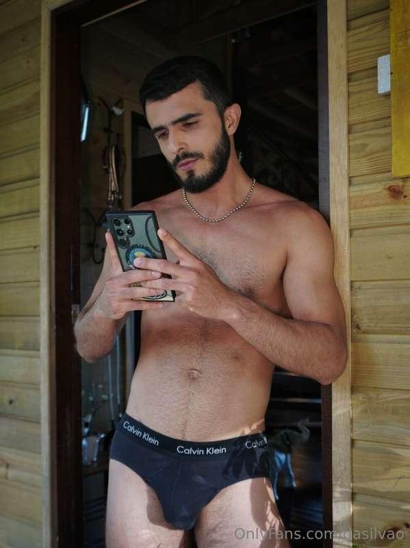 Hi. have you arrived? 😏