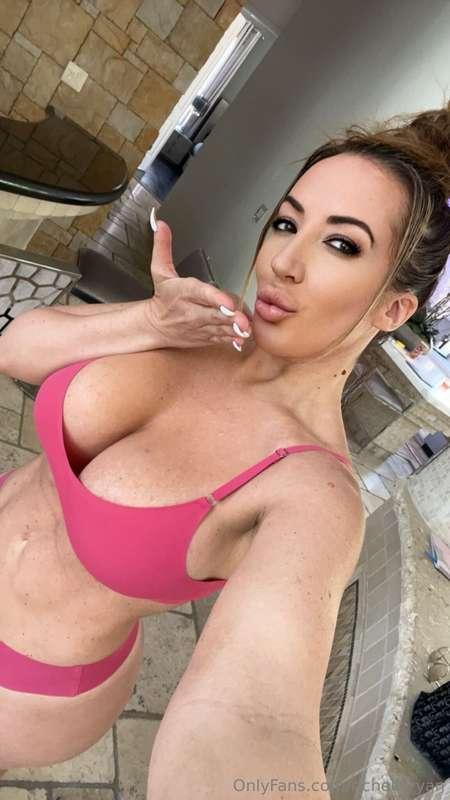 Available this Thursday 5-8pm for video calls! Schedule your..