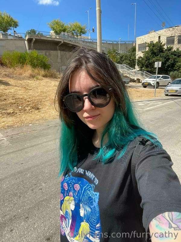 The last warm days. I like to walk and enjoy the fresh air.🥰..