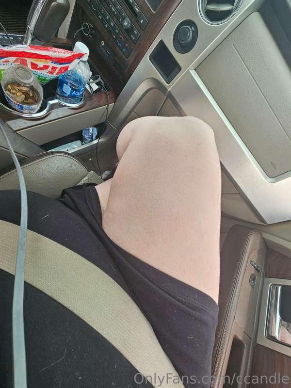 Legs for days