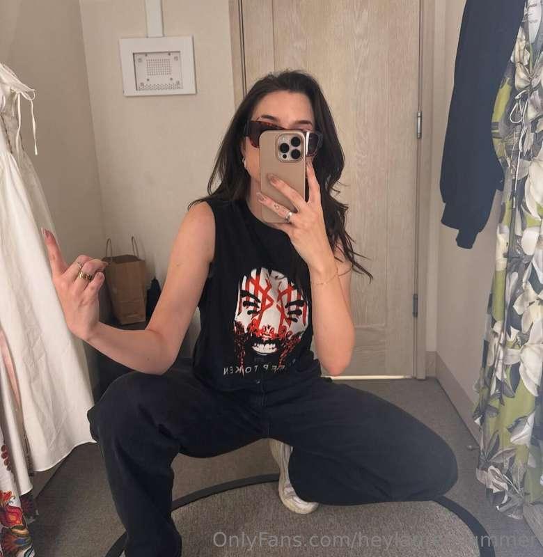 hi 😈