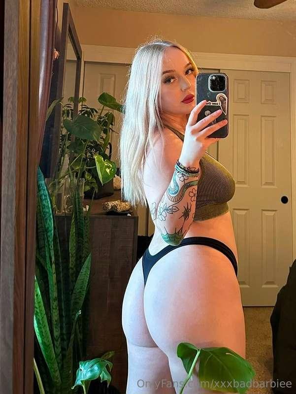 Hey baby, have you subscribed to my vip page yet?! 😈 It’s 40..