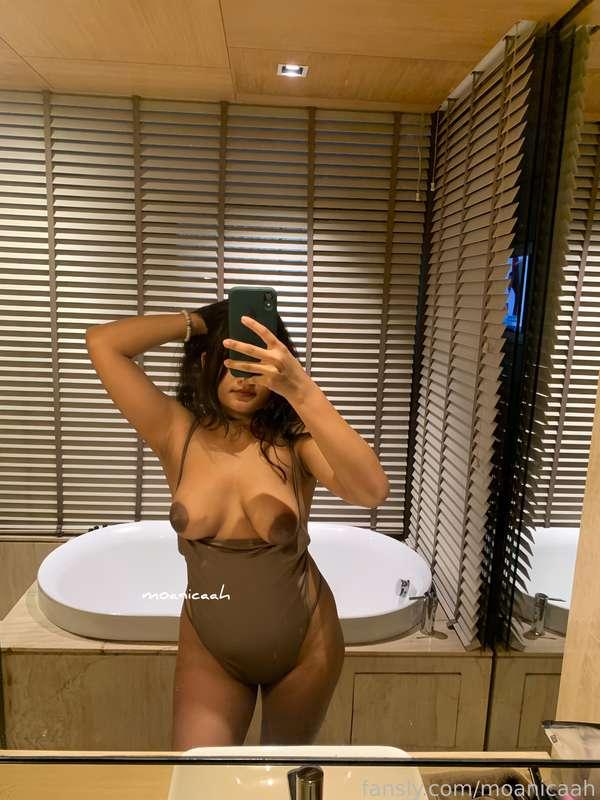 moanicaah image #2
