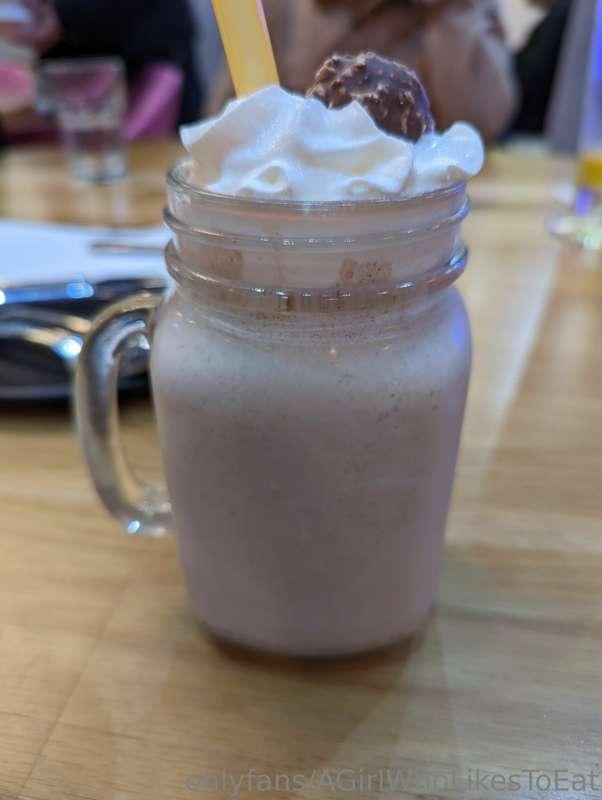 Lawddd went out for dessert twice in three days... IM OUT OF..