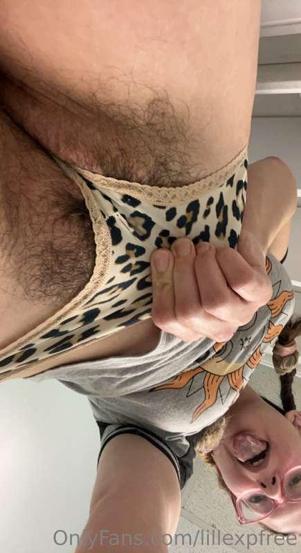 Hairy lovers, you’re in the right place 😌