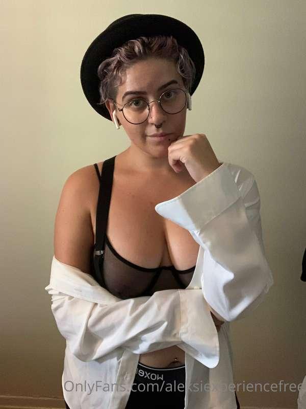 Suspenders are so sexy