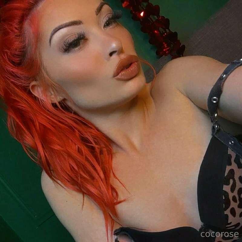 Hey everyone!❤️  CUSTOMS on SUN DM me to get yours 🍒 & Disco..