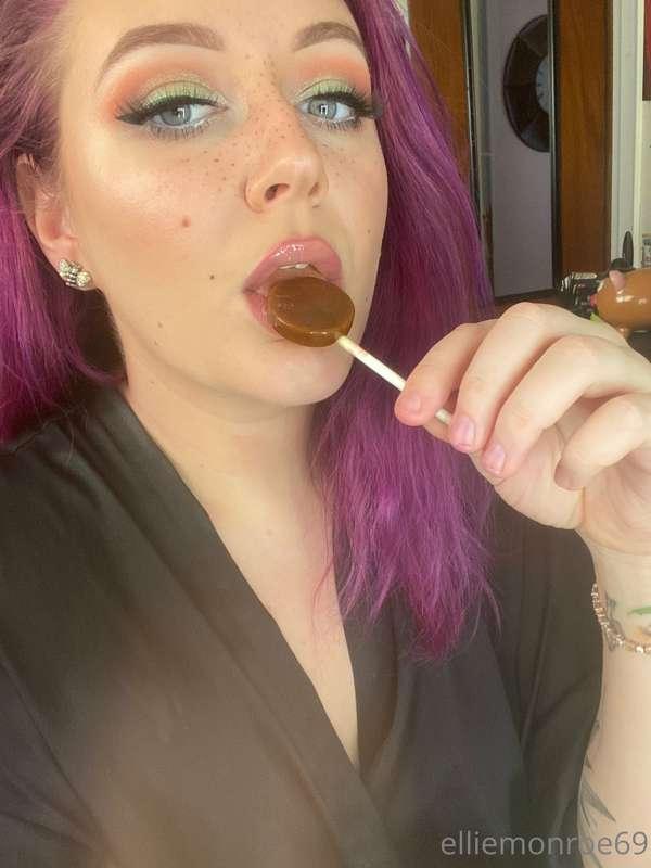 ellie_monroe69 image #1