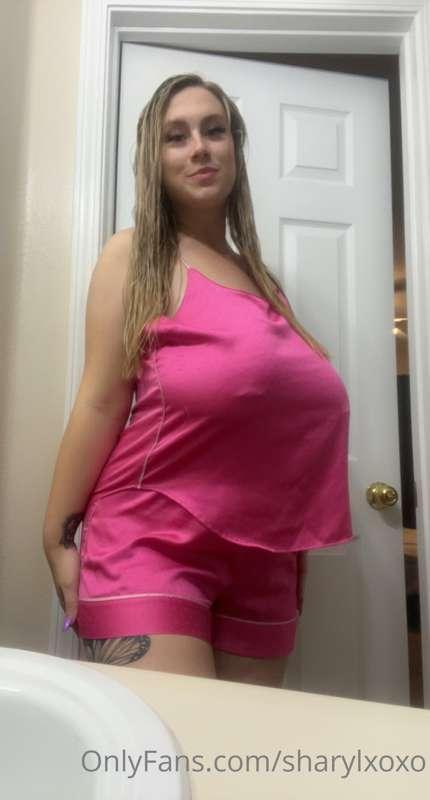 Pretty in pink💗💋