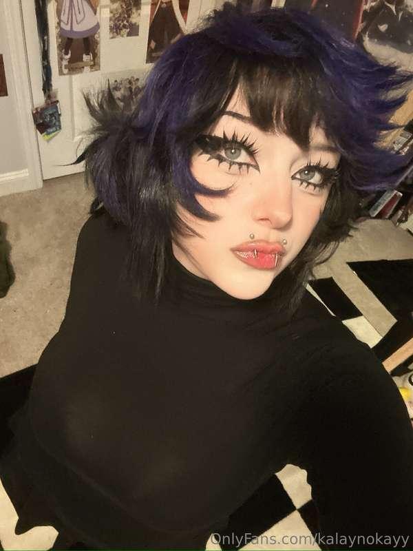 where can i leave a few bites? in your neck? 😘