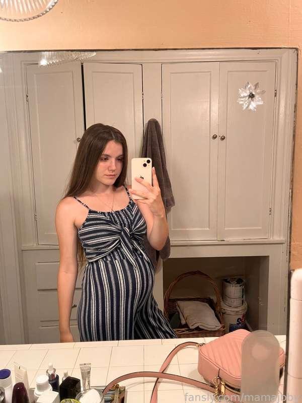 Cute belly🤰🏻