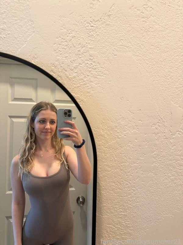 DM