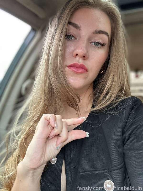 monicabalduin image #1