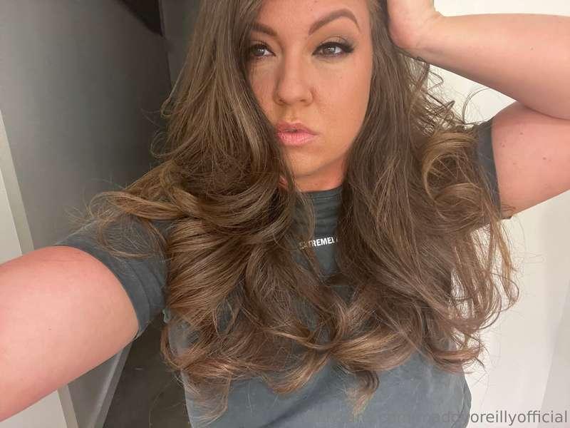 Slide into my DMs and tell me exactly how you’d bend me over..