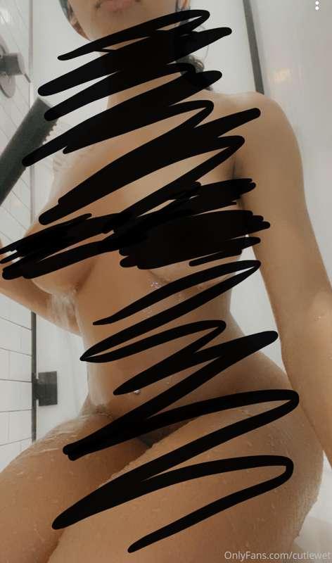 nasty in shower 🙈
