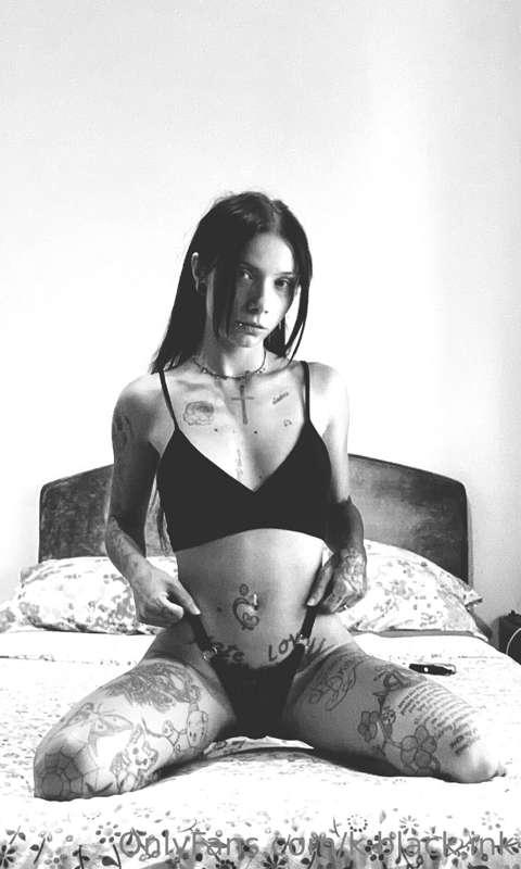 Che ne dici ? La facciamo una cam bollente io e te oggi ? 😏🥵..