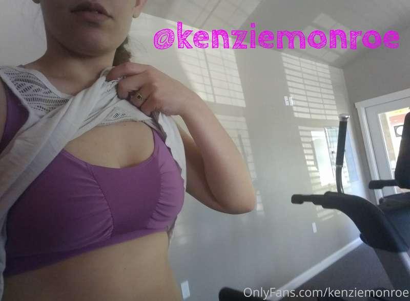 Good morning! 🌞 Another day at the gym! 💋